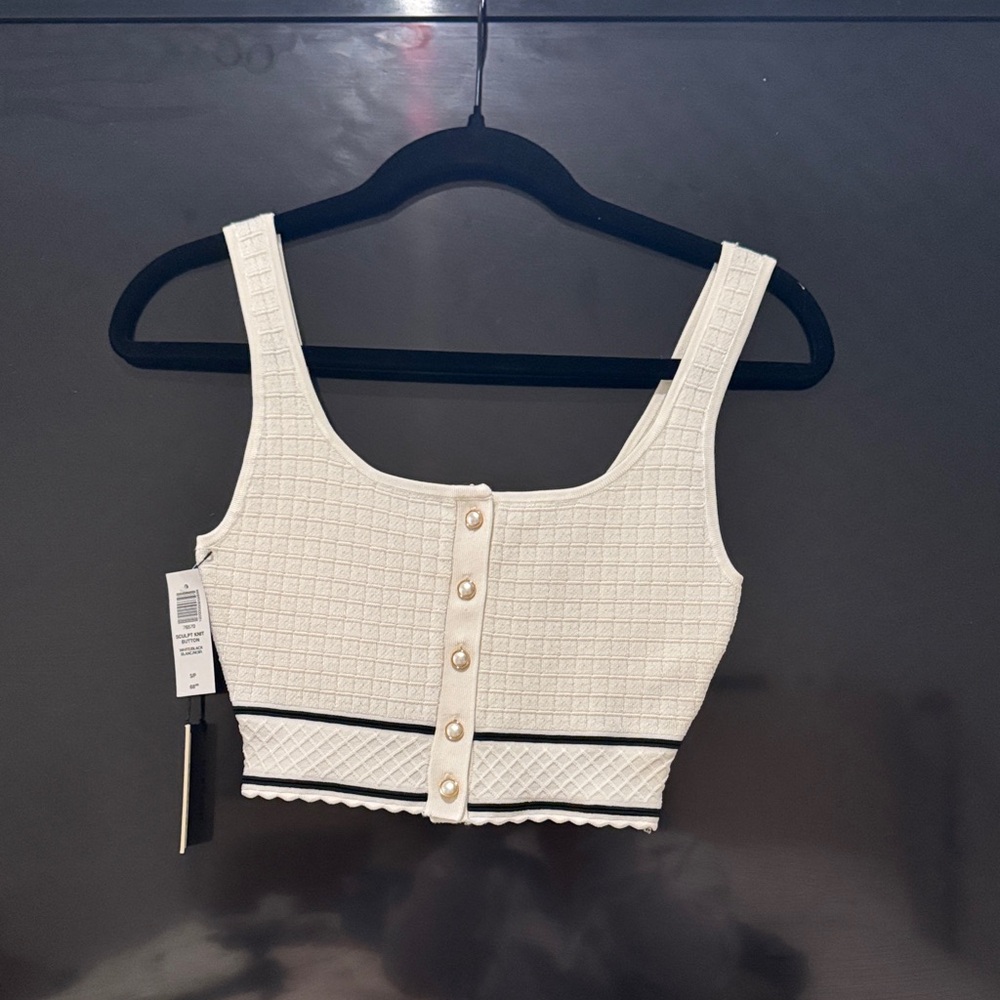 Aritzia Cream Buttoned Crop Top